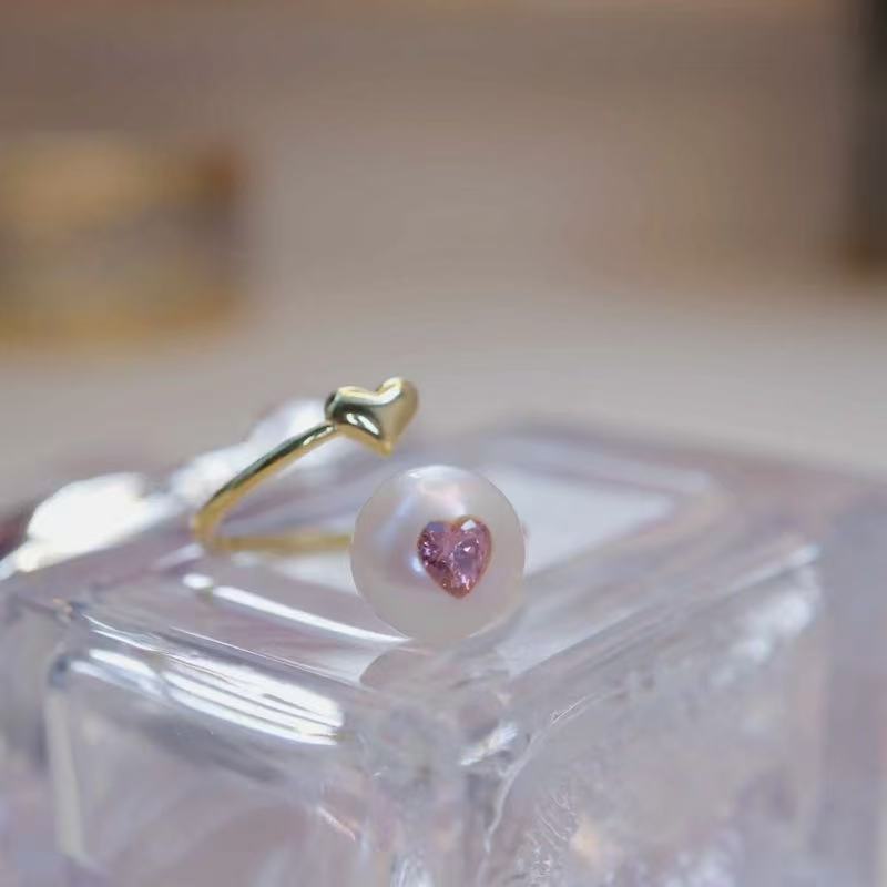 925 Romantic Pearl Wedding Ring with Dual Heart Design